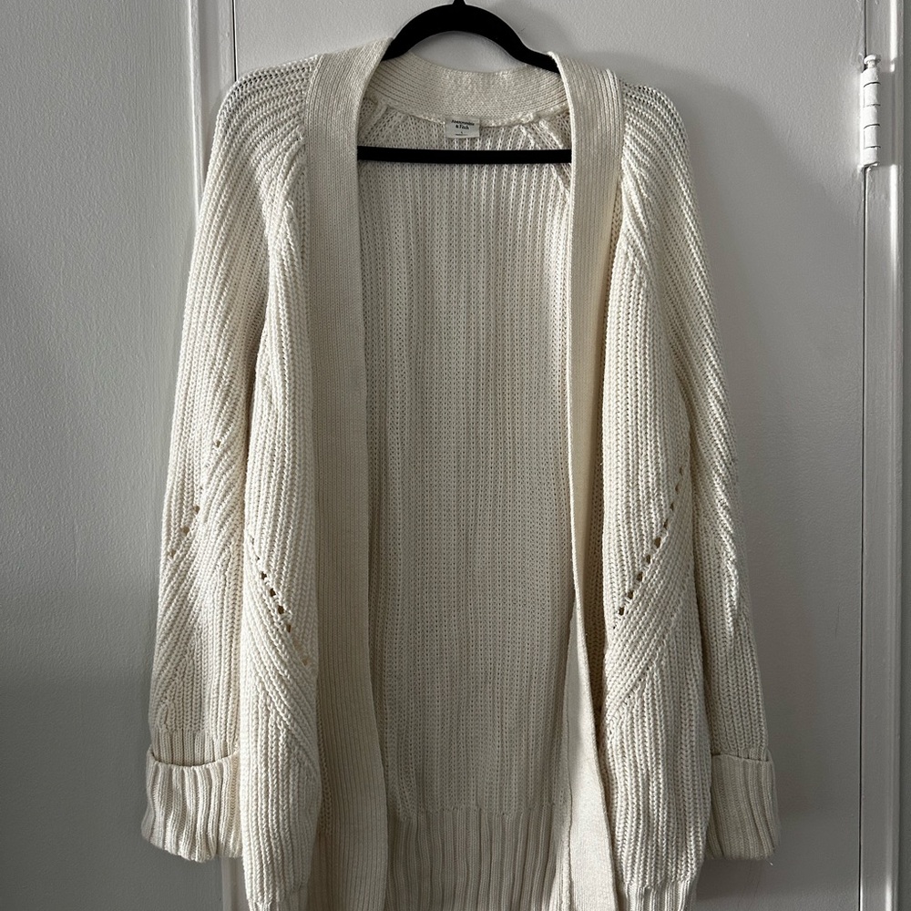Abercrombie & Fitch Cream Knit Cardigan